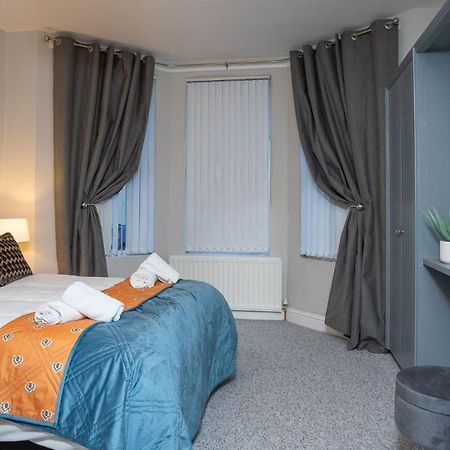 1 Bdr Apartment At Queens Uni By Belfast City Breaks Exteriör bild