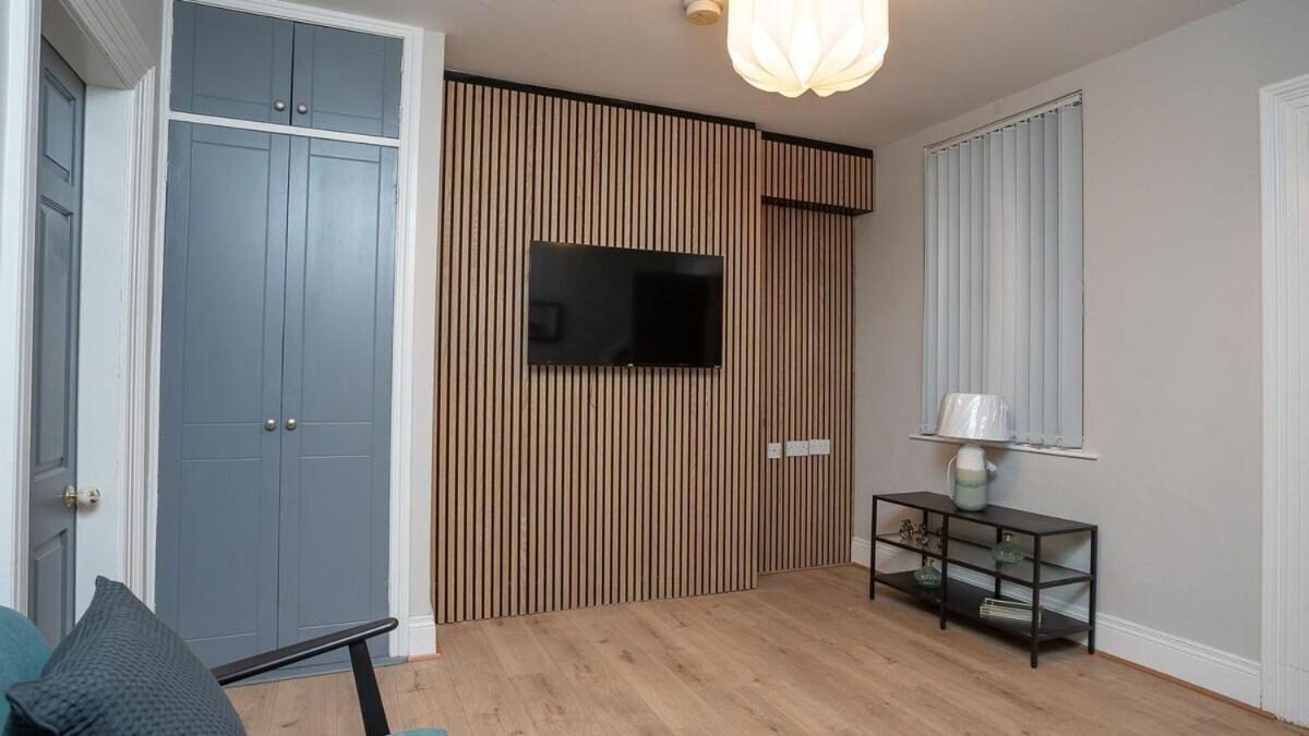 1 Bdr Apartment At Queens Uni By Belfast City Breaks Exteriör bild