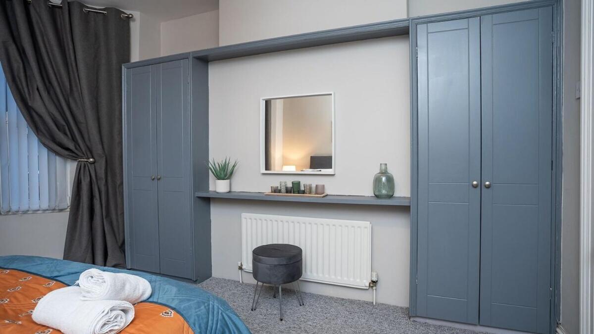 1 Bdr Apartment At Queens Uni By Belfast City Breaks Rum bild